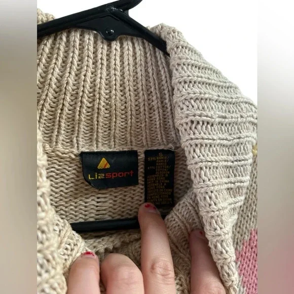 Vintage pastel cream turtleneck sweater - Picture 3 of 4